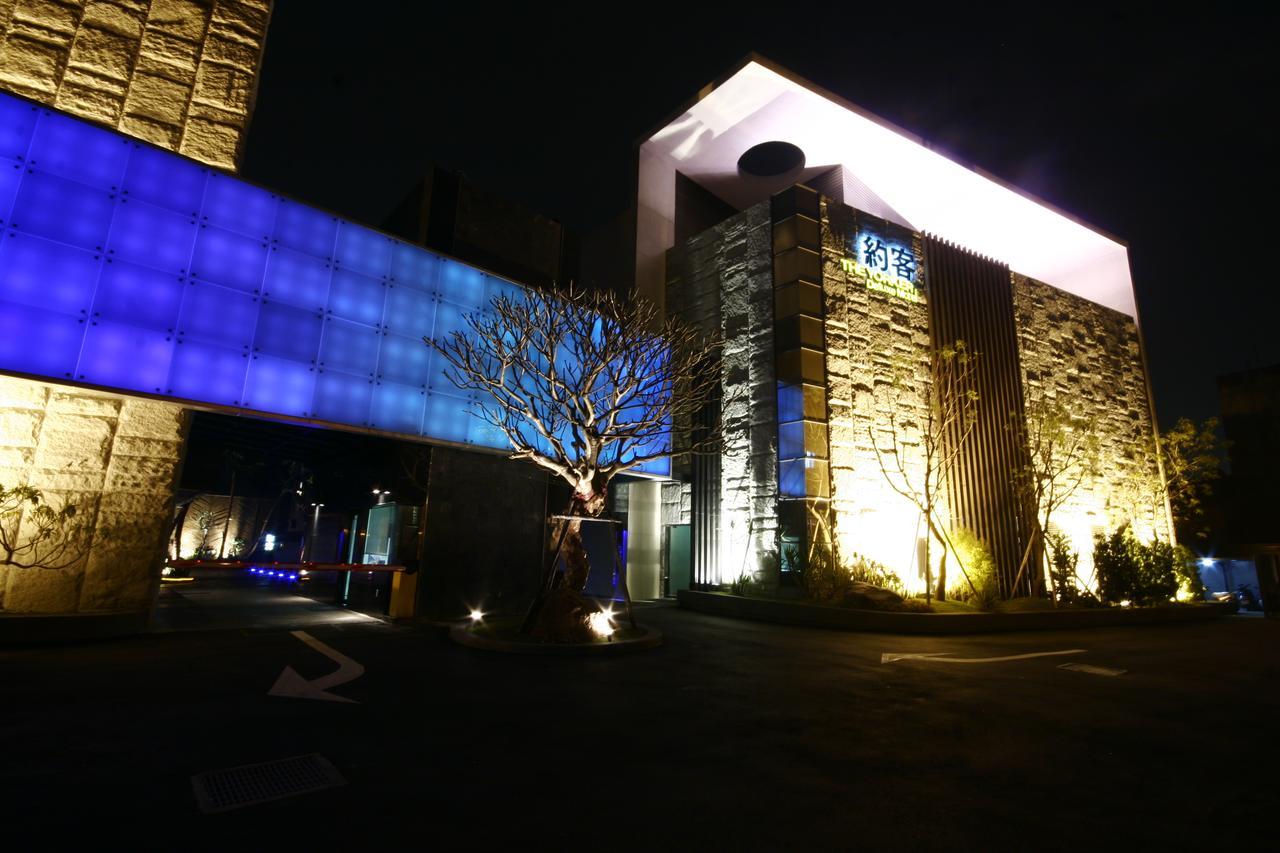 The Yorker Deluxe Motel Taoyuan Exterior foto